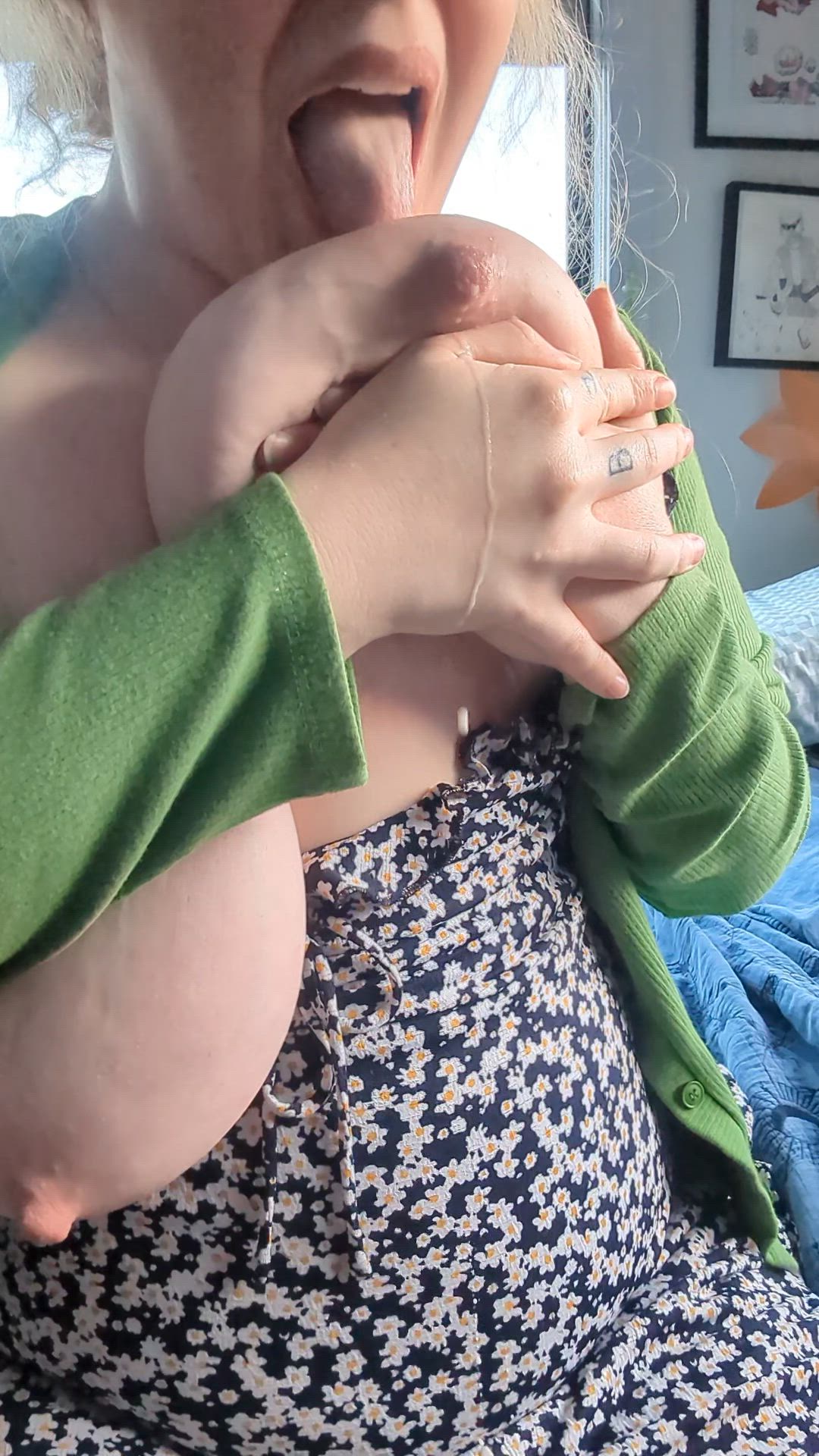 MILF Big Tits Natural Tits Huge Tits Short Video #11298 video thumbnail