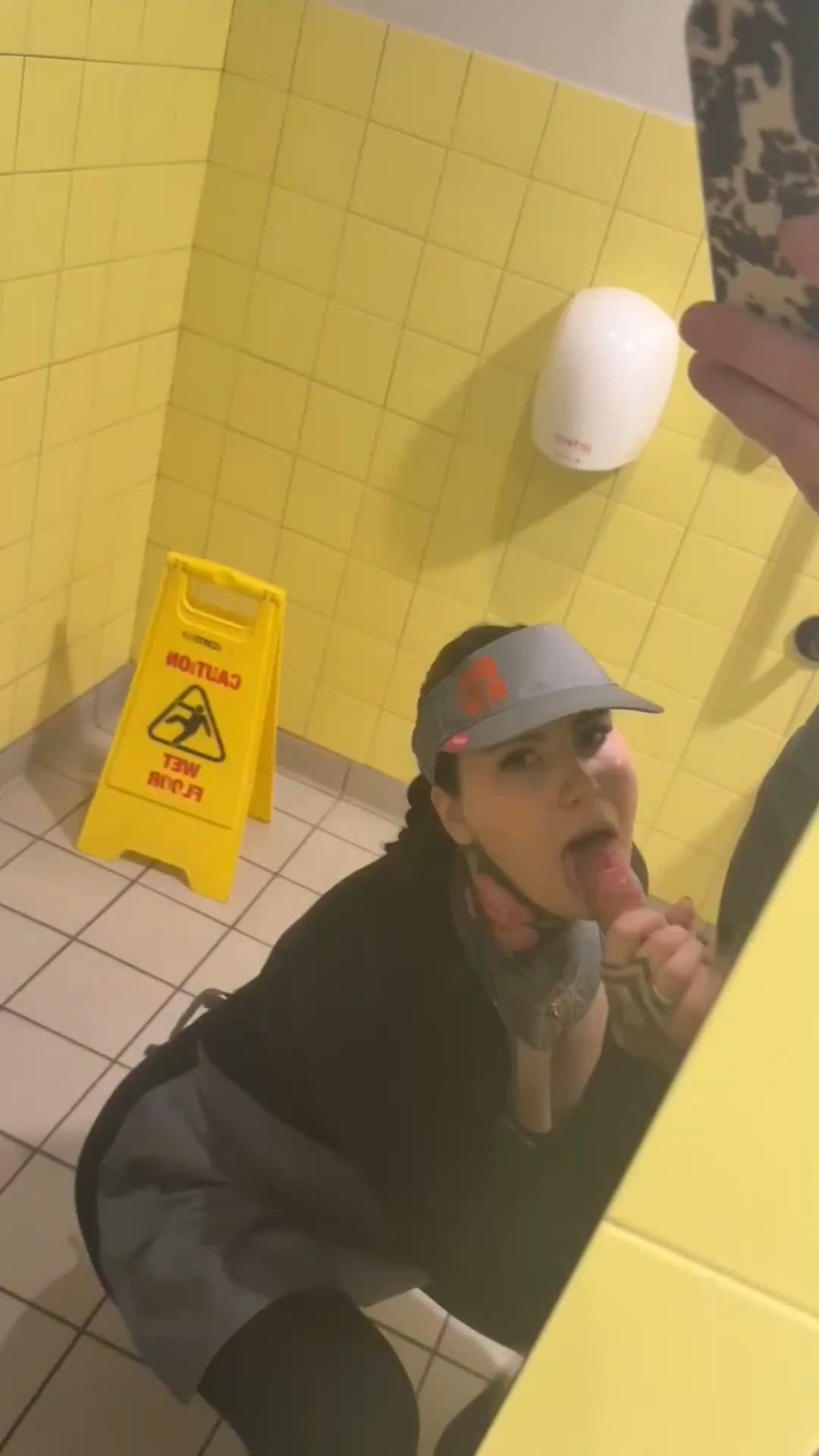 Amateur Blowjob Homemade Public Short Video #1162 video thumbnail