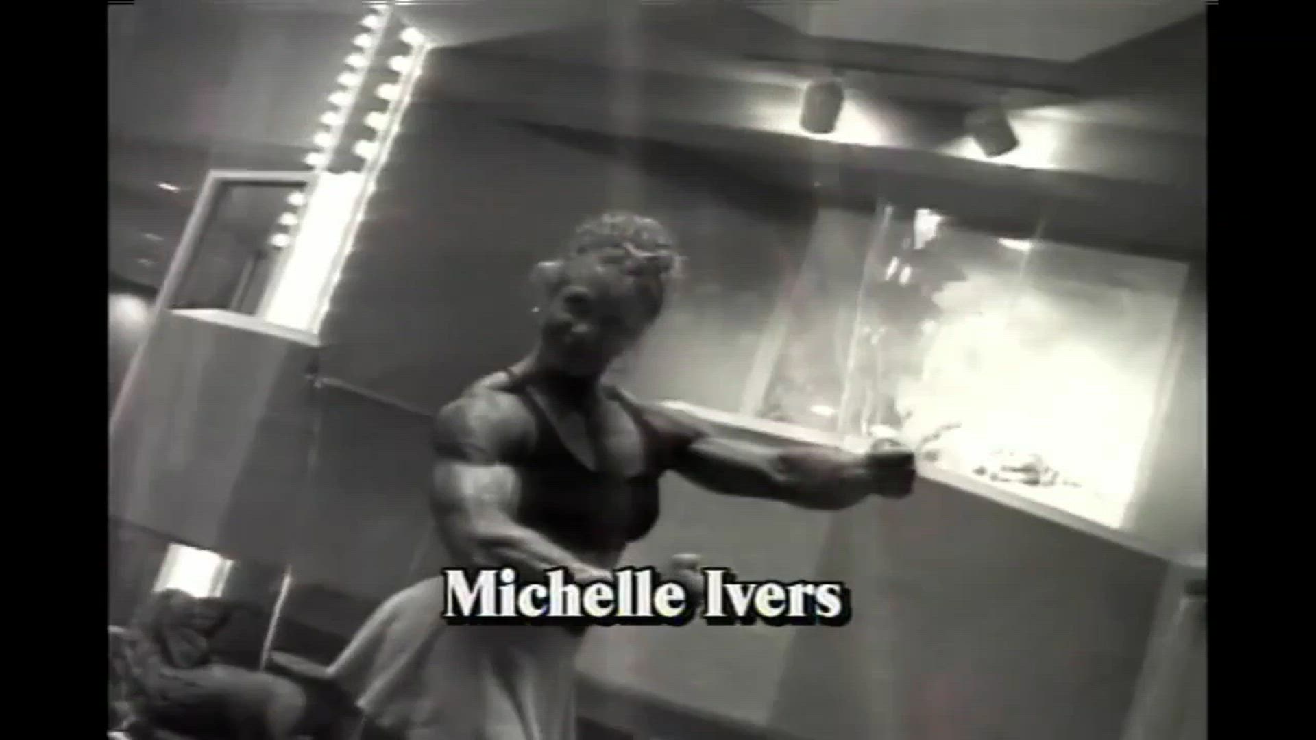 MILF Vintage Swimsuit Muscular Girl Short Video #1197 video thumbnail