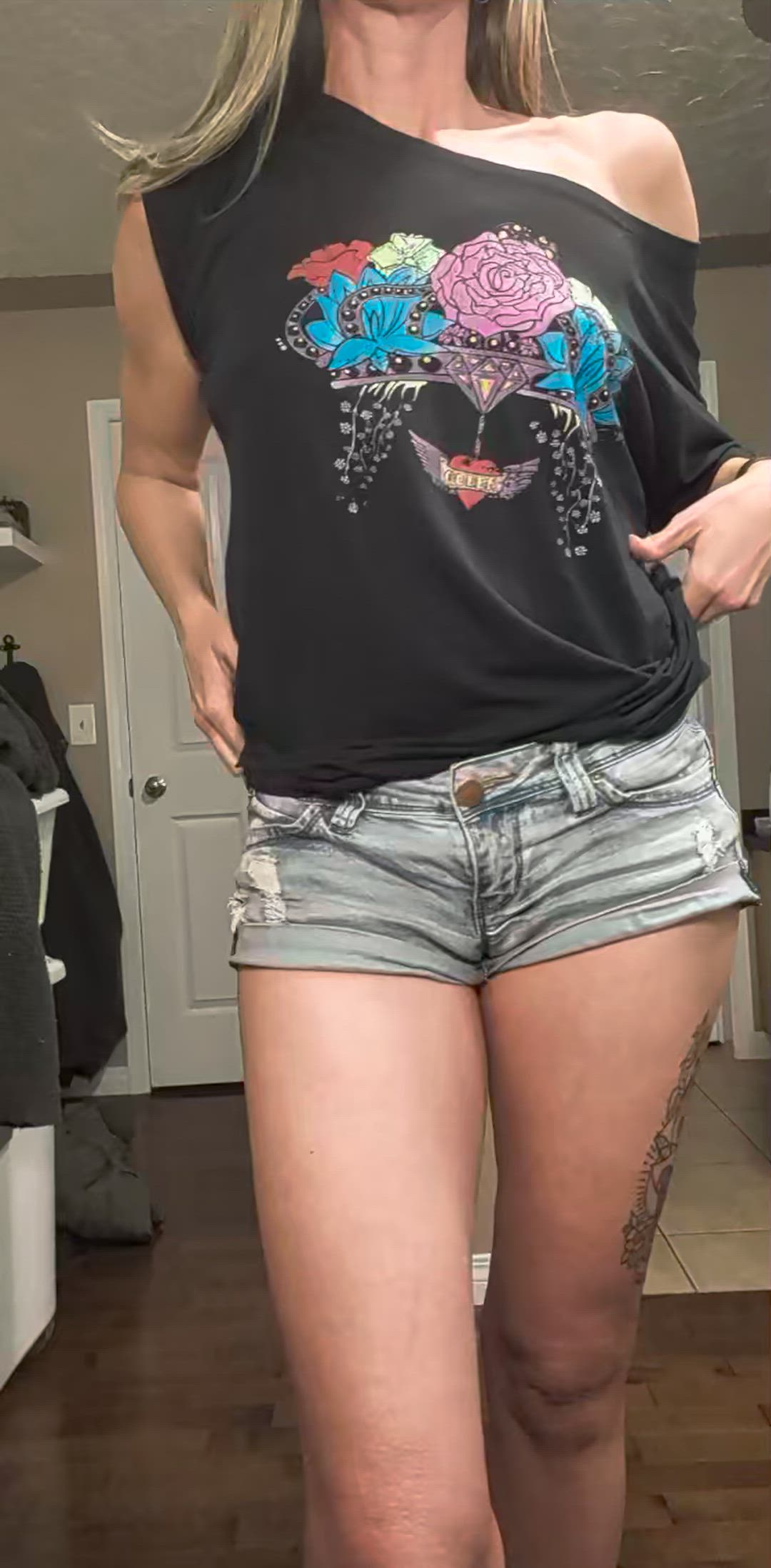 Vertical Adult Short Video #2380 video thumbnail