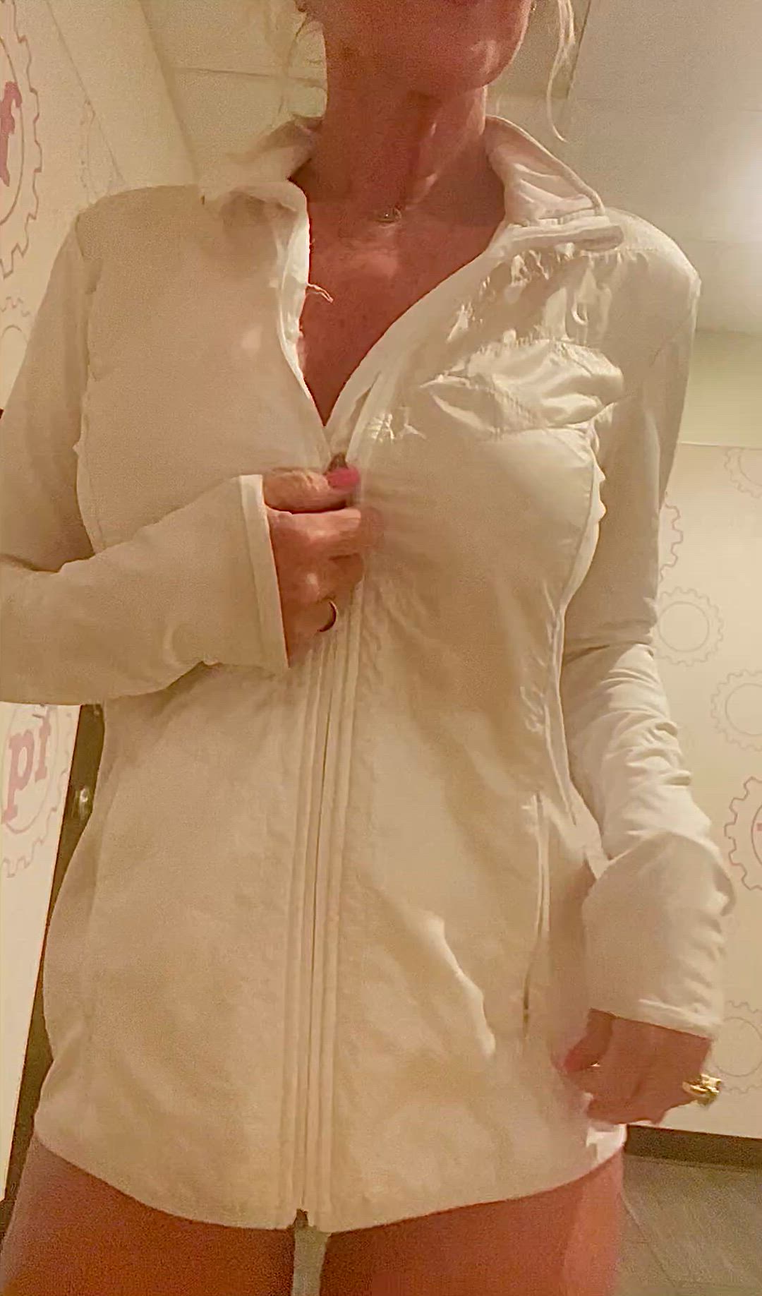 Amateur Big Tits OnlyFans MILF Short Video #2709 video thumbnail