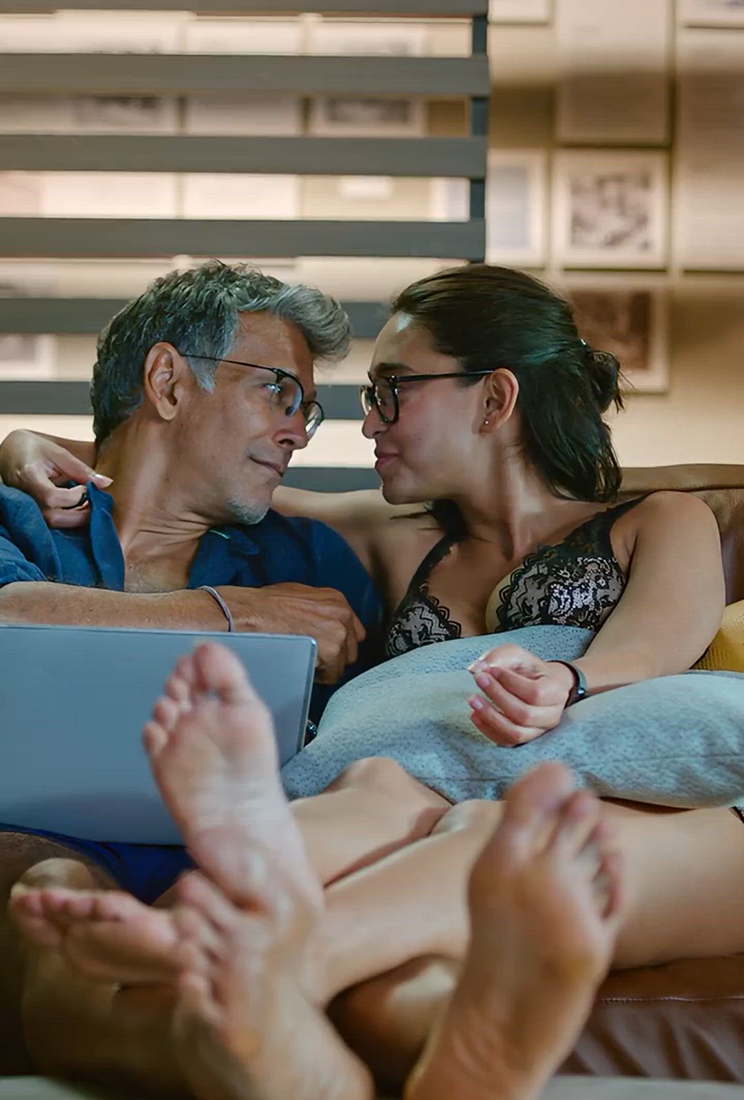 Kissing Indian Actress Bollywood Short Video #4943 video thumbnail