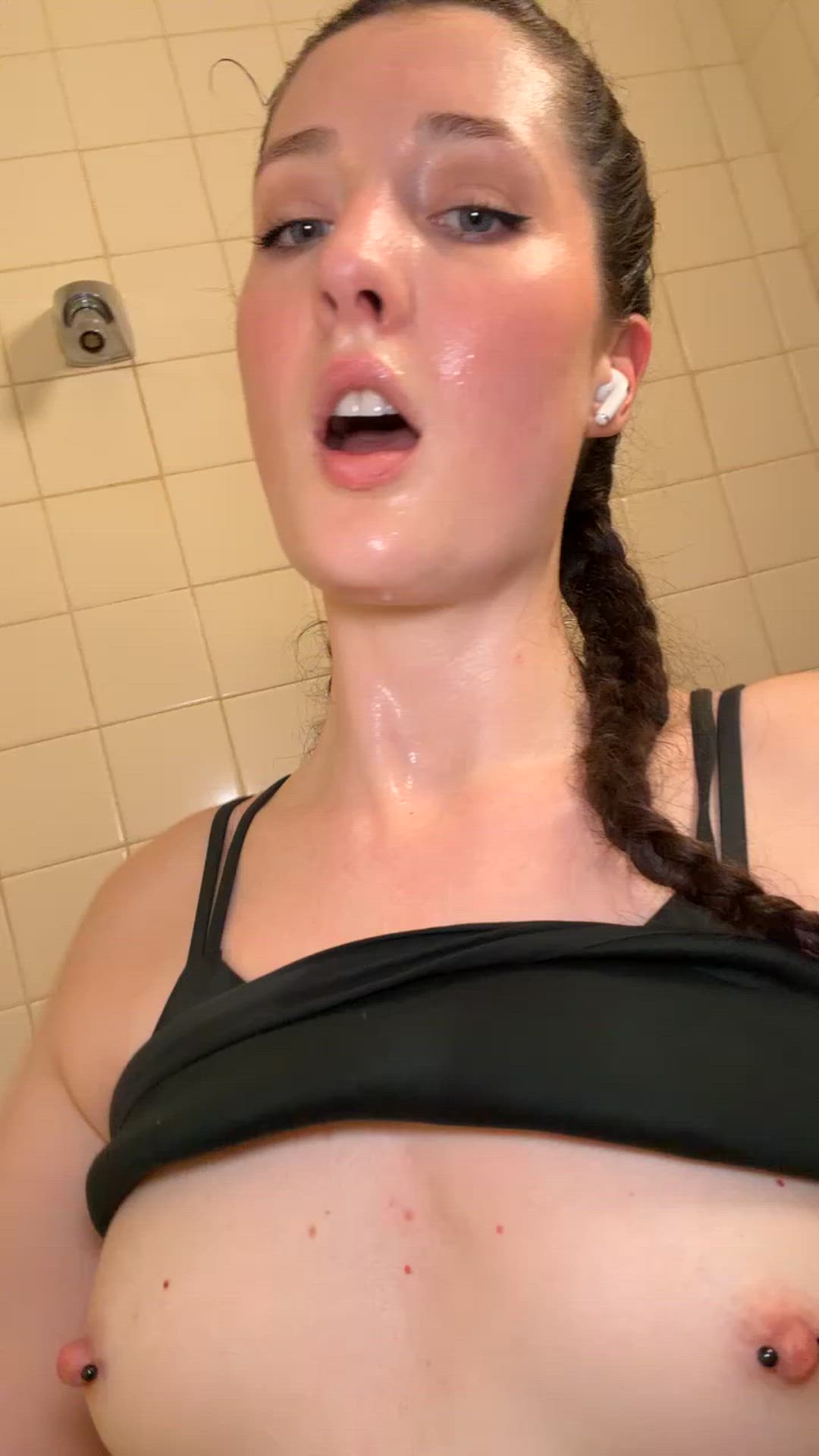 Amateur OnlyFans Tits Armpits Short Video #5481 video thumbnail